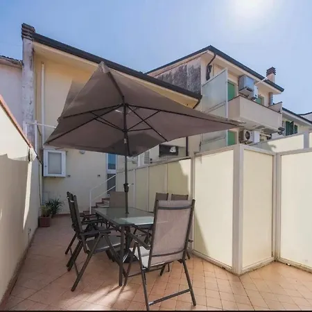 Allegra's Apartament