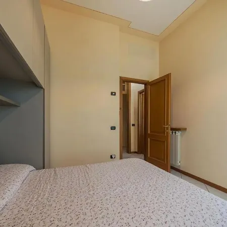 Allegra's Apartment Viareggio